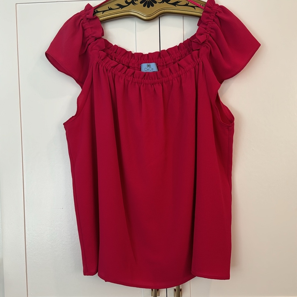 CeCe - NWOT, Pretty Short Sleeve Red Summer Top - XL